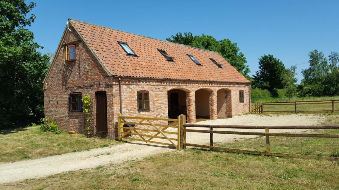Hilltop Farm Holidays Lincoln Bagian luar foto