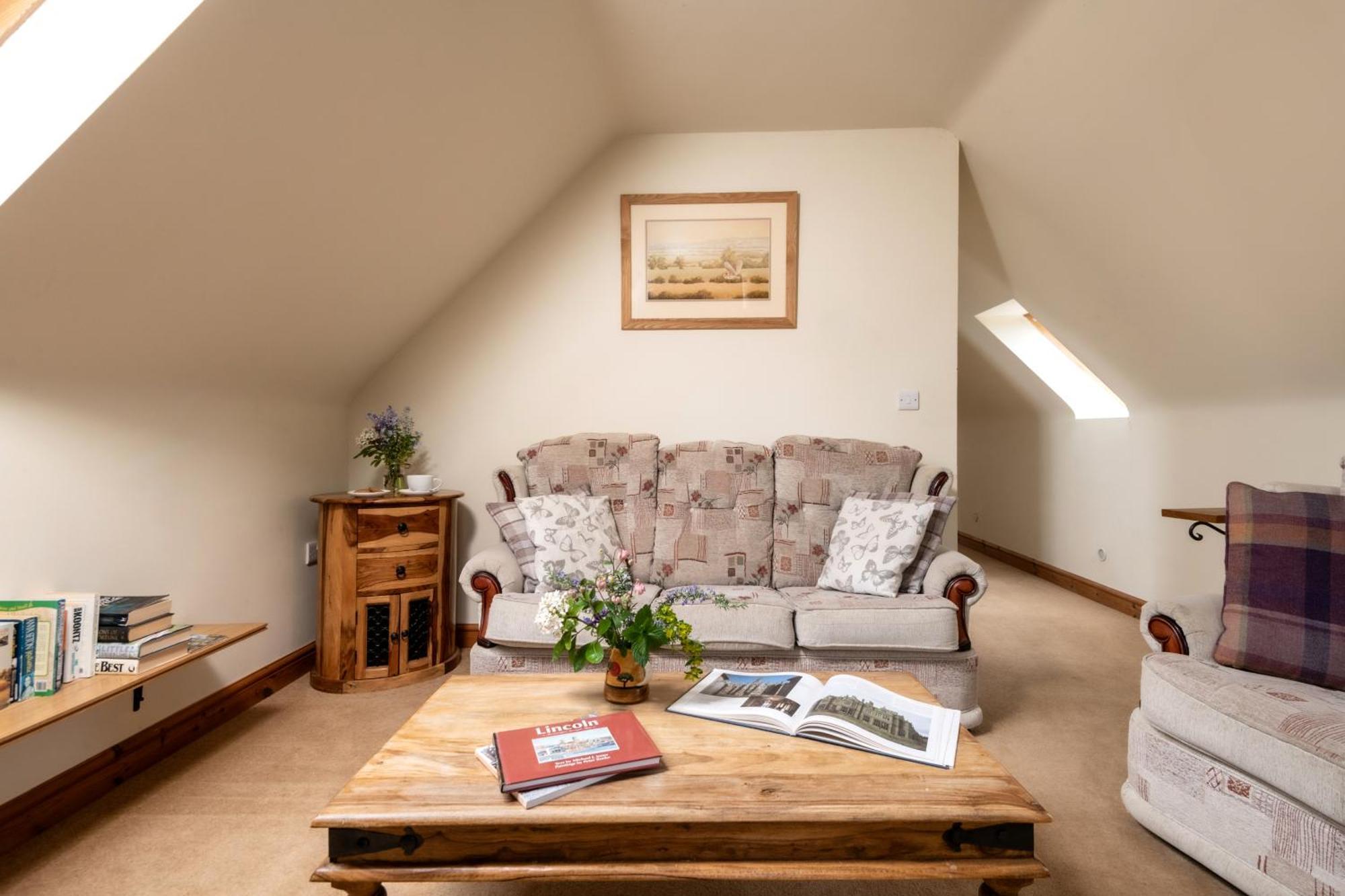 Hilltop Farm Holidays Lincoln Bagian luar foto