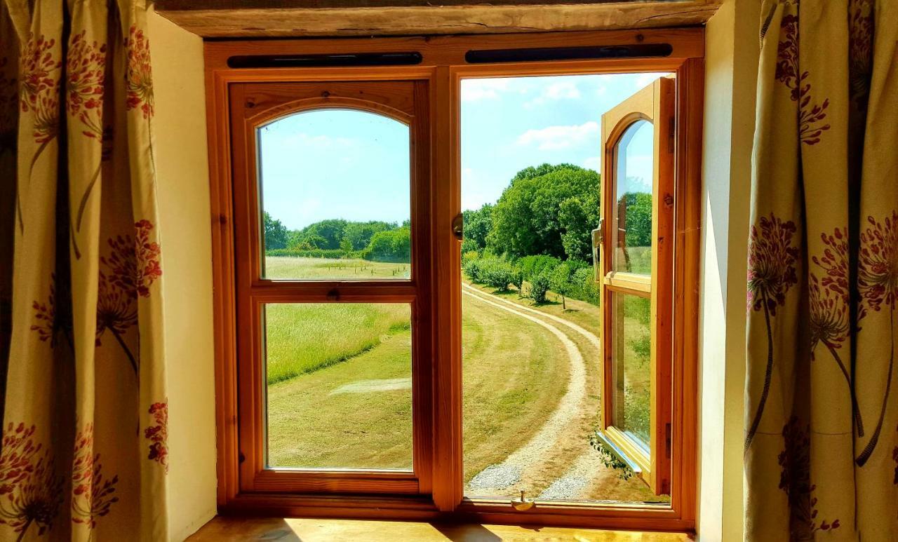 Hilltop Farm Holidays Lincoln Bagian luar foto